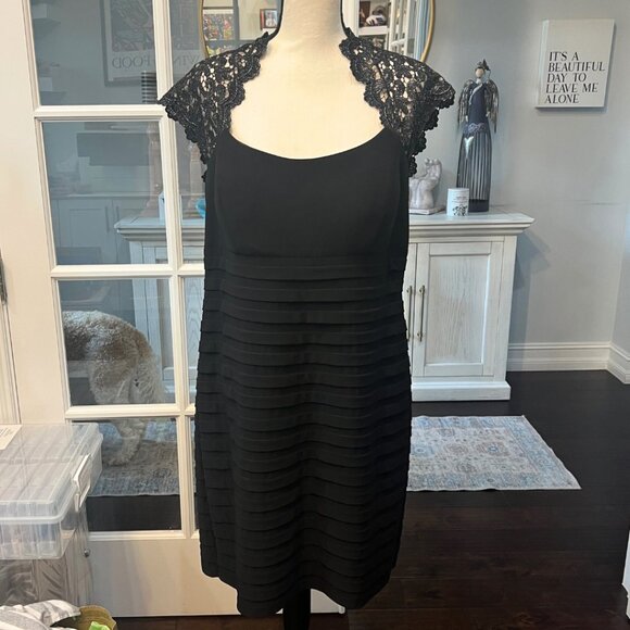 XScape Cocktail Evening Dress Black Lace 14 - Picture 1 of 11
